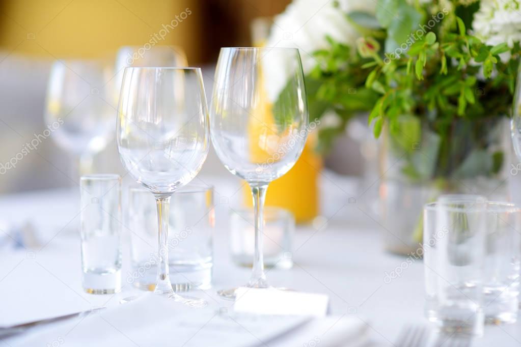 Beautiful table setting 