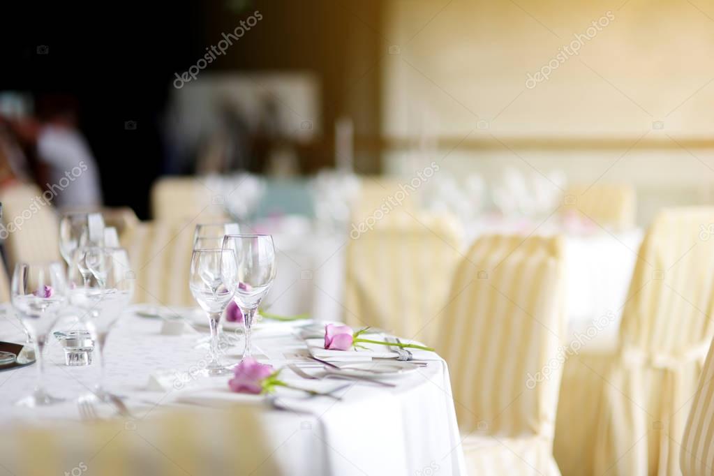 Beautiful table setting 