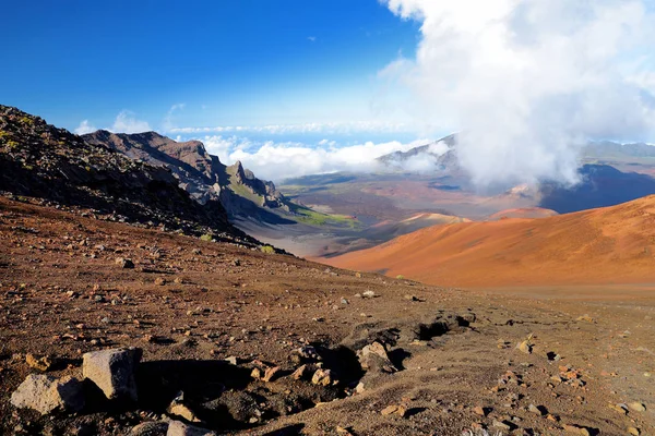 Krajobraz z krateru wulkanu Haleakala — Zdjęcie stockowe