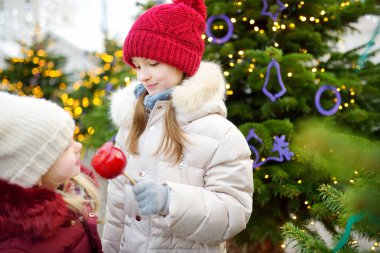 Little sisters yeme elma 