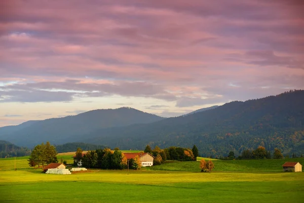Austrian countryside on sunset. — Stock Photo, Image