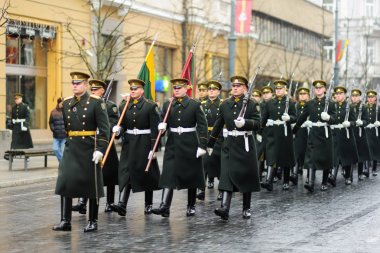 Litvanya bağımsızlık 27 yıldönümüydü geçit töreni