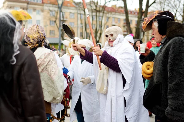 People celebrating Uzgavenes — Stock Photo, Image