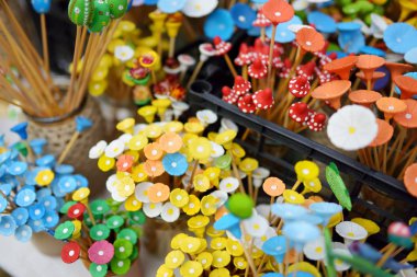 Paskalya Pazar Seramik çiçekler