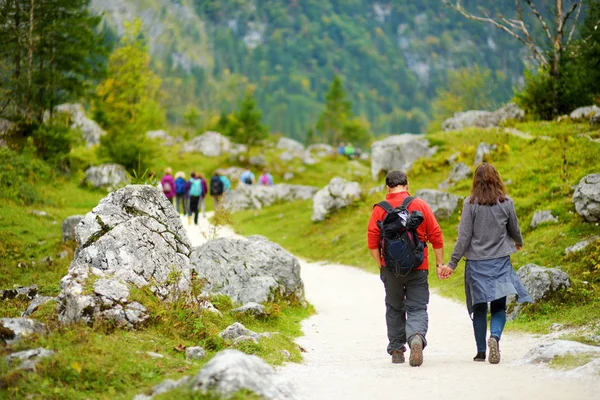 Turistas Trilhas Caminhada Torno Pitoresco Konigssee Conhecido Como Lago Mais — Fotografia de Stock