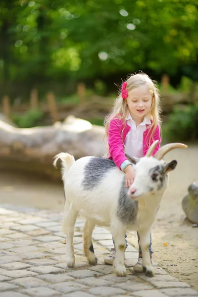 Cute Little Girl Petting Feeding Goat Zoo Full Length — Stock Photo, Image