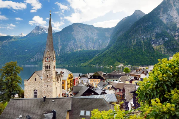 Schilderachtig Uitzicht Van Hallstatt Lakeside Stad Oostenrijkse Alpen Mooie Avondlicht — Stockfoto