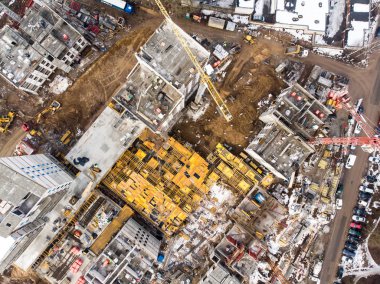 Şantiye City Vilnius, Litvanya hava görünümünü. Devam eden yeni apartman inşaatı.