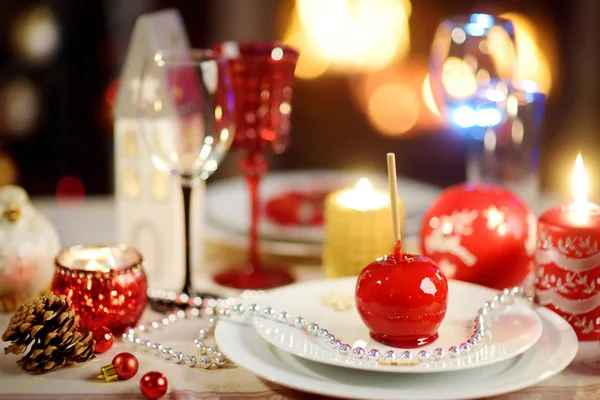 Bella Tavola Apparecchiata Festa Natale Capodanno Casa Accogliente Camera Con — Foto Stock