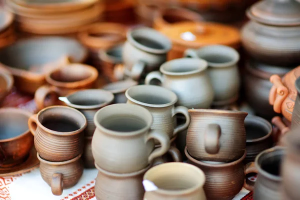 Mâncăruri Ceramice Vase Masă Căni Vândute Piața Paști Din Vilnius — Fotografie, imagine de stoc