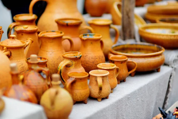 Keramische Gerechten Servies Kannen Verkocht Paasmarkt Vilnius Jaarlijkse Traditionele Ambachtelijke — Stockfoto