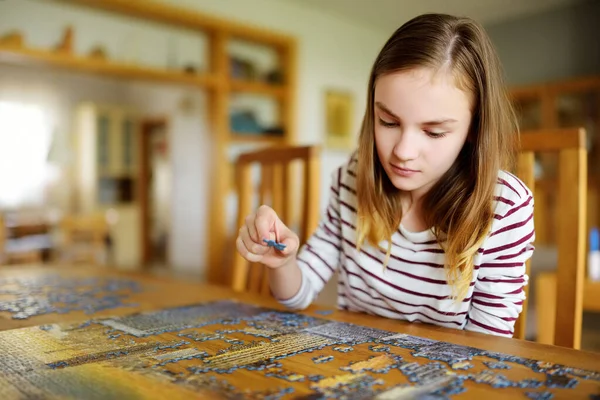 Cute Young Girl Playing Puzzles Home Child Connecting Jigsaw Puzzle — Stock Photo, Image