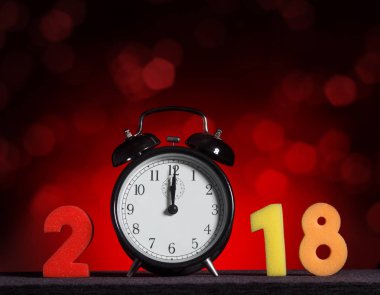 Noel arka plan. Saat ve rakamlar 2018.