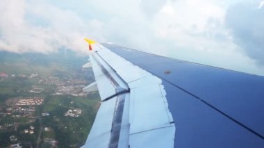 Uçağın kalkış kanat