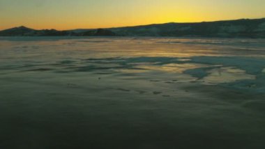 Kış Göl Manzaralı