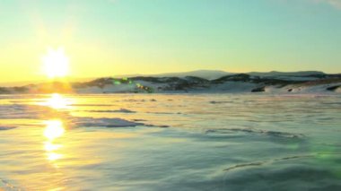 Kış Göl Manzaralı