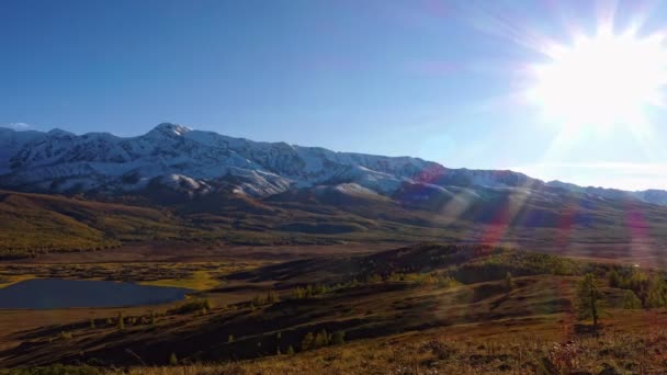 Herbstliche Berglandschaft Altai Region Russland — Stockvideo