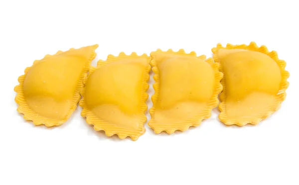 Ravioli pasta geïsoleerd — Stockfoto