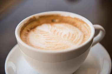 bir fincan cappuccino 