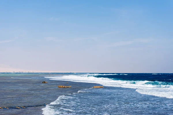 Capa marinha com ondas — Fotografia de Stock
