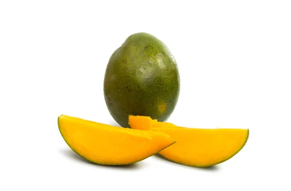 Skivor av mogen mango — Stockfoto