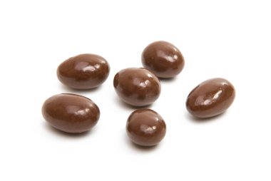 çikolata sır içinde badem 