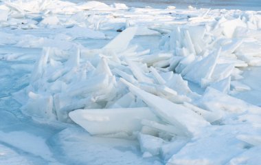 kış manzara donmuş nehir Dniester