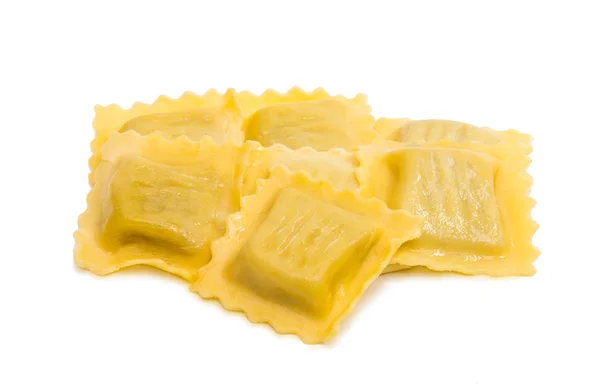 Tradizionali Ravioli isolati — Foto Stock