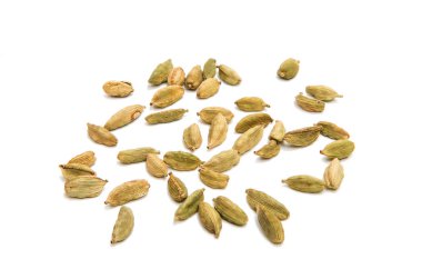 Kakule aromaterapi izole 