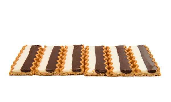 Biscotti con ripieno di latte al cioccolato isolato — Foto Stock