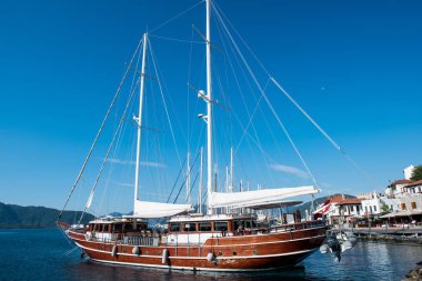Marmaris Türkiye'de yat marina 