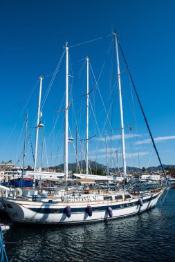 Marmaris Türkiye'de yat marina 