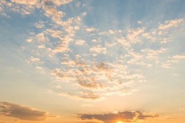 Denizin Üzerinde Gün Doğumu