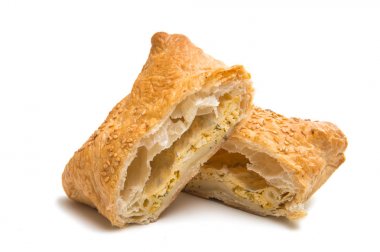Puf böreği izole 