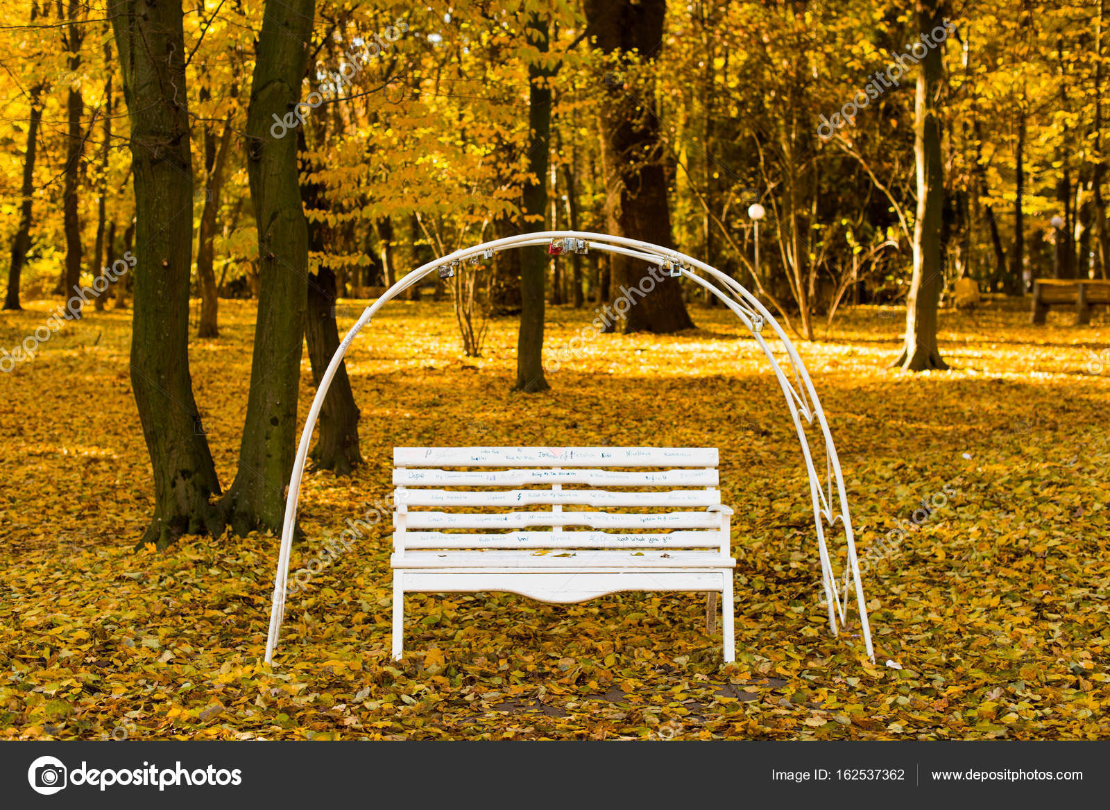 Bench Of Lovers In The Autumn Park Stock Photo C Ksena32 162537362