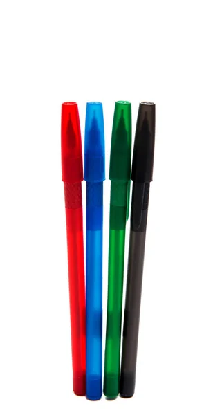 Gekleurde pennen geïsoleerd — Stockfoto