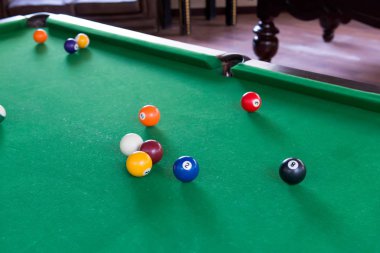 Bilardo topları kompozisyon 