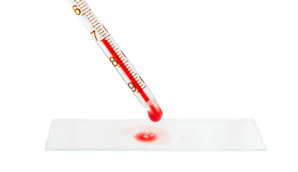 Bluttropfenanalyse isoliert — Stockfoto