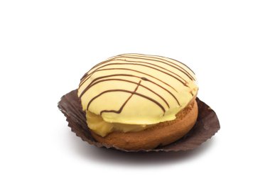 izole muhallebi ile pasta 