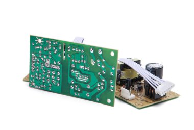 izole güç kaynağı 