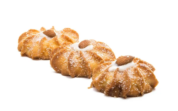 Cookie-uri cu migdale izolate — Fotografie, imagine de stoc