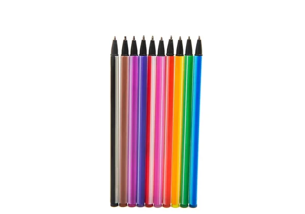 Färgade pennor isolerade — Stockfoto