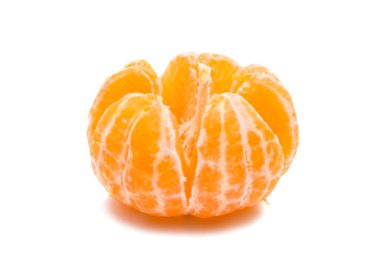 Mandalina beyaz arkaplanda izole edildi