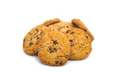 bisküvi ile fındık ve çikolata izole 