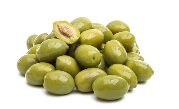 Eristetyt vihreät oliivit — kuvapankkivalokuva