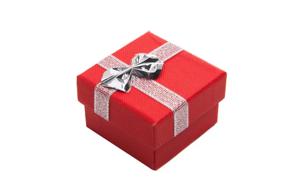 Caja de regalo roja aislada — Foto de Stock