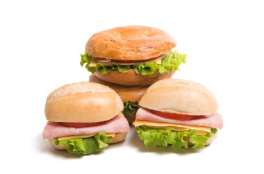 Peynir ve izole jambon ile topuz 