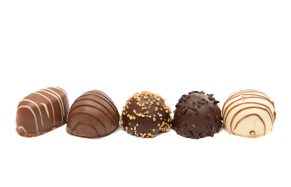 Belgische Schokoladenbonbons isoliert — Stockfoto