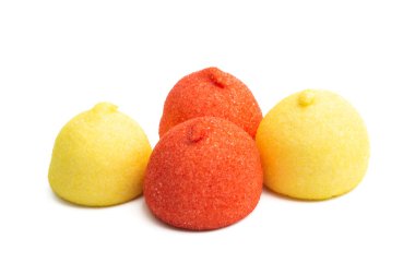 Çiğnenmiş marşmelovlar. 