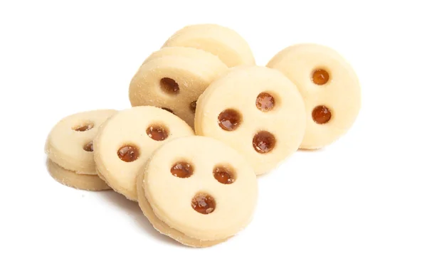 Biscuits ronds avec confiture isolée — Photo